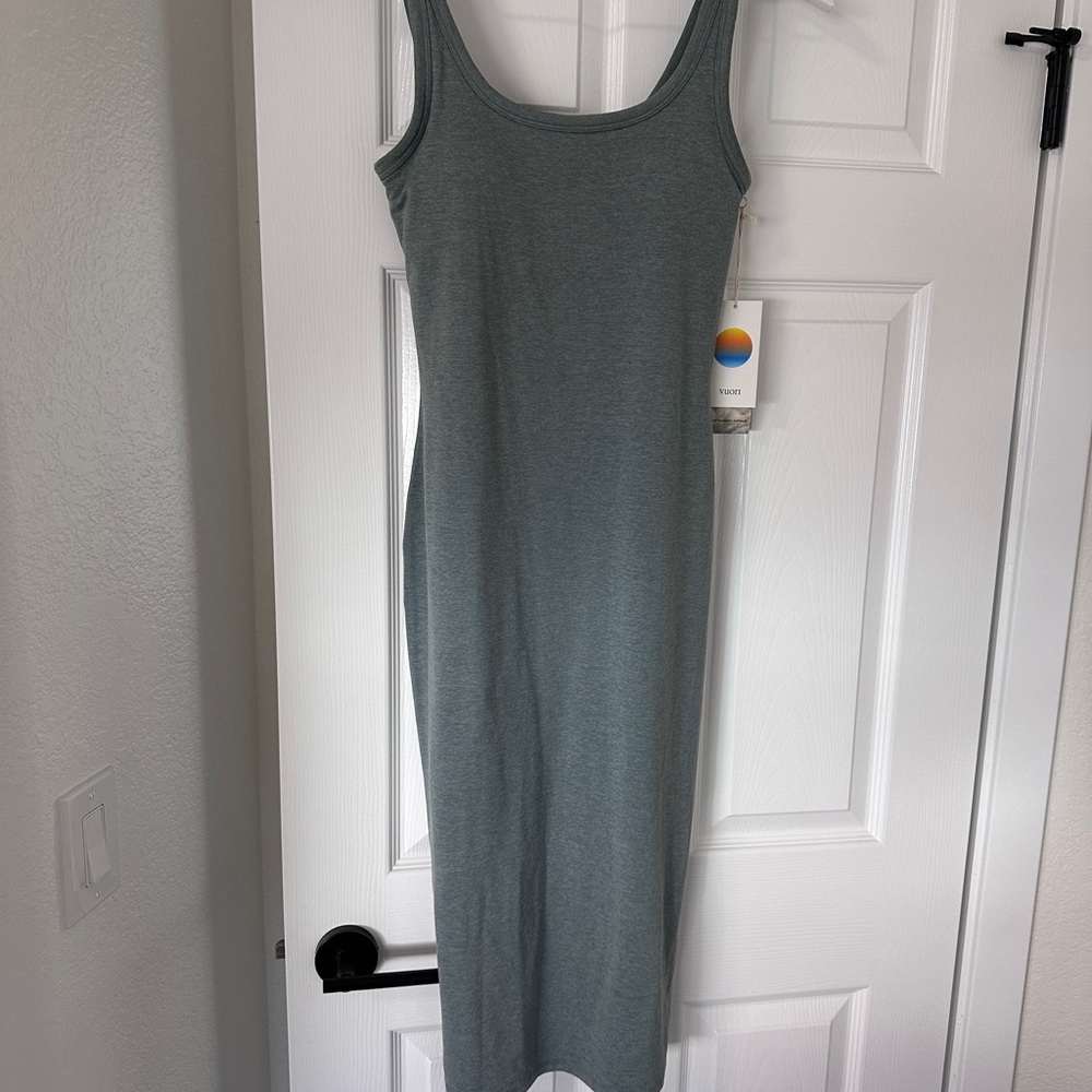 Vuori Women's Vintage Pistachio Heather Midi Dress